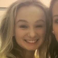 Becky Phipps (@becky_phipps_)