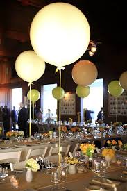 37 Stunning Balloon Decoration Ideas Diys For Weddings Balloon Centerpieces Wedding Wedding Centerpieces Wedding Balloons