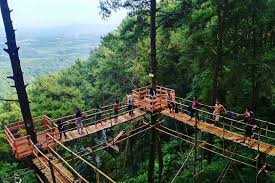 Untuk menuju ke pantai, akses jalannya cukup mudah. 40 Tempat Wisata Di Batang Paling Hits Yang Wajib Dikunjungi Saat Liburan