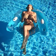 Elena Di Cioccio - Free pics, galleries & more at Babepedia