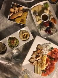 GLOBUS BAR, Manresa - Fotos, Número de Teléfono y Restaurante Opiniones -  Tripadvisor