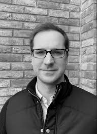 Alone in Berlin (2016)