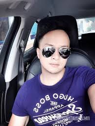 Cao Thái Sơn khiến fan cười 'té ghế' với kiểu tóc bổ luống