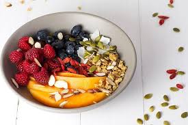 5 Fruit Yogurt And Granola Bowl This Combination Is So Delicious And The Good News Is You Can Customize It Howeve Nutrition Recipes Yogurt And Granola Food