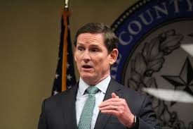 Covid 19 In Dfw Aug 30 Sept 5 Dallas County Judge Urges Continued Caution During Holiday Weekend Kera News