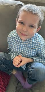 Karen Niland's Instagram, Twitter & Facebook