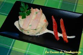 En algunos lugares (como en francia) a esta se le llama todavía salade olivier, y en españa se le conoce como ensaladilla o ensaladilla rusa, y se. Ensaladilla Rusa Con Ventresca De Bonito La Cocina De Sombravieja