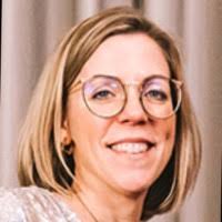 900+ "Gwen ..." profiles