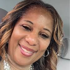 Marilyn Crawley's Instagram, Twitter & Facebook