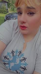 Odessa Kramer (@bookish_nurse_dess)