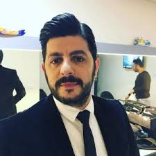 هنّأت الممثلة ورد الخال زميلها طوني عيسى بزواجه من أمونة عيد، ونشرت صورتين وعلّقت: Ø·ÙˆÙ†ÙŠ Ø¹ÙŠØ³Ù‰ ÙŠØ¹ÙŠØ´ Ù‚ØµØ© Ø­Ø¨ Ù…Ø¹ Ù…Ø¹Ù„ Ù…Ø© Ù…Ù† ØºÙŠØ± Ø¯ÙŠØ§Ù†ØªÙ‡ ÙˆØ³ÙŠØªØ²Ùˆ Ø¬ Ù‚Ø±ÙŠØ¨ Ø§ Ø§Ù„ÙˆØ§Ù‚Ø¹ Ø¨Ø±Ø³