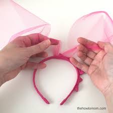 Pagesotherbrandwebsitepersonal blogdiy inspiredvideosdiy troll hair headbands tutorial. Easy Trolls Headband Diy The How To Mom