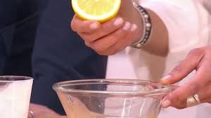 L Astuce De Farida Pour Transformer De La Creme Liquide En Creme Epaisse La Quotidienne Youtube