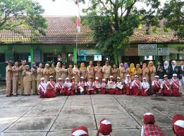 Sekolah laboratorium ikip malang di zaman orde baru dijadikan pilot proyek dengan nama baru ppsp (proyek perintis sekolah pembangunan). Sdn Polehan 2 Profil Sekolah