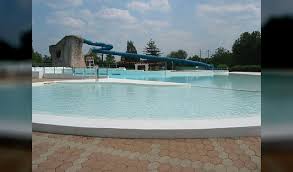 Base De Loisirs De Creteil Creteil Nature Balade Piscine Baignade Plaine De Jeux Sport Fun France