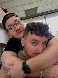 Ryan Bloom (@ry_bloom) • Instagram photos and videos