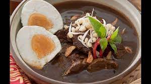 Resep Rawon Daging Sapi Paling Lengkap Youtube Food Indonesian Food Food Dishes