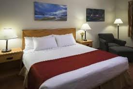 You'll be within half a mile (1 km) of seward boat harbor and 2 miles (3 km) of alaska sealife center with a stay at this seward hotel. Holiday Inn Express Seward Harbor Seward Ak 1412 4th 99664