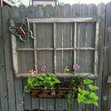 Maybe you would like to learn more about one of these? Pin By Jennifer Steffek On Craft Ideas Backyard Fence Decor Backyard Fences Fence Decor