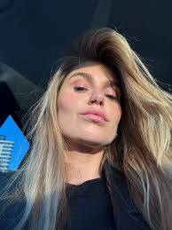 𝕯𝖔𝖈𝖍𝖙𝖊𝖗 𝕯𝖗𝖊 ⚡️ (@roxeannehazes) • Instagram photos and videos