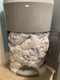 Mar 07, 2019 · the diaper genie comes in other colors besides white, including grey, green and pink. I Forgot To Put The Trash Bag In The Diaper Genie Mildlyinfuriating