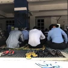 Pengarah jabatan siasatan jenayah bukit aman, huzir mohamed dalam satu kenyataan media. Photos At Surau Besar Ibu Pejabat Polis Dang Wangi