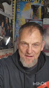 Edwin Ek's Instagram, Twitter & Facebook