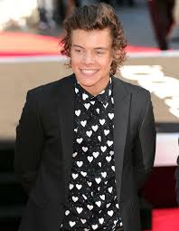 The singer has gained hundreds of thousands of hearts worldwide along with his cuteness and clearly, masculine. Harry Styles Birthday Special Top 11 Stylish Looks From The One Direction Teen Heartthrob India Com
