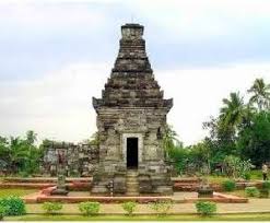 Tiket masuk candi penataran blitar : Wisata Candi Panataran Blitar Dekat Kampung Inggris