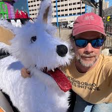 Shoutout 📣🎉 Congratulations to MST2 Terra Ashbrook who was the recipient  of the 2022 Community Service Award at the Armed Forces Day Commemoration  Ceremony. 🏆MST2 has demonstrated exceptional commitment to serving our