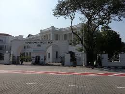 Waktu doa hari ini di johor bahru akan bermula pada 05:39 (matahari terbit) dan selesai di 20:22 (isyak). Ipoh High Court Malaysia Life