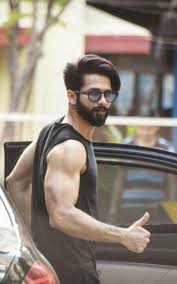 Cool Hero Bollywood Hairstyles Mens Hairstyles Men Haircut Styles