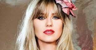 Puiu popoviciu a fost reținut la londra de poliția metropolitană. Dorothy Carmen Constantin Si Puiu Popoviciu O Biografie Romantata Care Are Legatura Si Cu Varul Lui Marian Vanghelie