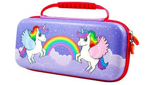 Un escritor y consultor para ambas series ha declarado que la inclusión de el tipo terrestre era una mejora intencional que tomaron en la serie dos. Echa Un Vistazo A Esta Funda De Unicornios Para Proteger Tu Nintendo Switch Nintenderos Nintendo Switch Switch Lite