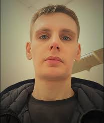 Darren Hodgson's Instagram, Twitter & Facebook