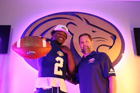 Logan Knesek (@KnesekLogan)