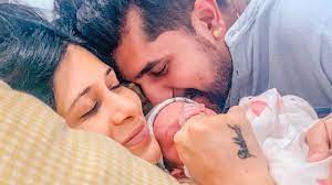 They took to instagram to share the happy news, along with a picture of the newborn. 0mgtvffohnapbm