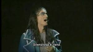 Una delle colonne sonore, per me la più bella, del musical notre dame de paris. Notre Dame De Paris Luna Gringoire Con Testo Youtube