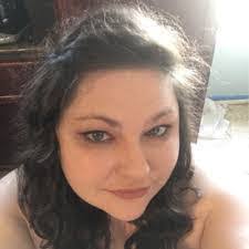 Aline Diederich's Instagram, Twitter & Facebook