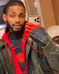 Get this out of my closet pls 😢😢