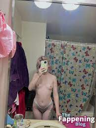 Lavender mulder nude