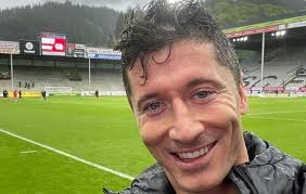 O wszystkim i niczym