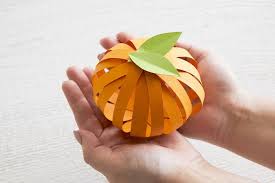 1001 Inspirierende Ideen Fur Herbstbasteln Mit Kindern In 2020 Basteln Mit Naturmaterialien Herbst Basteln Mit Kindern Basteln
