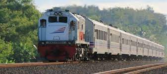 Ia mula beroperasi sebagai sebuah syarikat pengilangan pakaian hwayo pada tahun 1971. Kuartal I 2021 Pt Kereta Api Indonesia Rugi Rp 315 Miliar Kastara Id