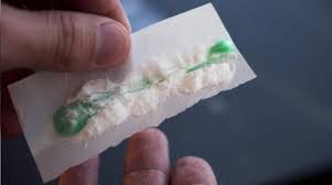 Add a little water if the mixture is too gloppy. Homemade Crest 3d White White Strips Youtube