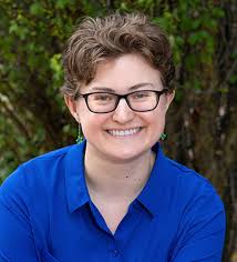 FNR Celebrates Students at Annual Awards, Scholarship Ceremony