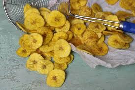 Banana Chips (Ethakka Upperi) - The Familiar Kitchen