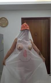 Huge butt specter - Huge tits in my bedroom - Paranormal pleasure