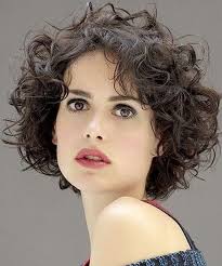 Top 8 Most Gorgeous Short Wavy Hairstyles 2018 For A Trendy Look Hair And Comb Curly Hair Styles Short Curly Hair Haircuts For Curly Hair