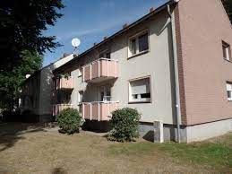 Haus wohnung zimmer möbliertes wohnen / wohnen auf zeit grundstück stellplatz/garage freizeitgrundstück büro und praxisräume immobilien zur miete in elsdorf. 4 Zimmer Wohnung Zu Vermieten Desdorfer Str 27 50189 Elsdorf Rhein Erft Kreis Mapio Net
